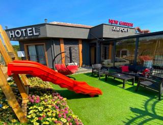 New Garden Airport Hotel - 0