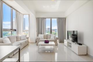 Escape Apartments, Balcony, Pool & Gym in La Julia - Santo Domingo - 5