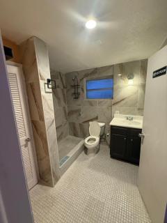 The Luxe Loft - 7