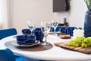 Stylowy apartment dla 4 osób w centrum Gdyni, 2 oddzielne sypialnie, blisko skm, 20minut spacerem do morza - Gdynia - 1