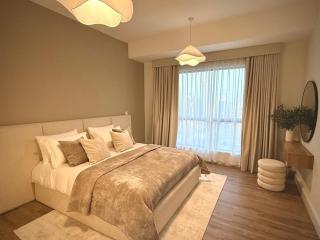 Amwaj Canal View Retreat 2BR Near Beach & Marina - 0