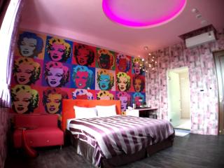 CoCo Motel Boutique - 1