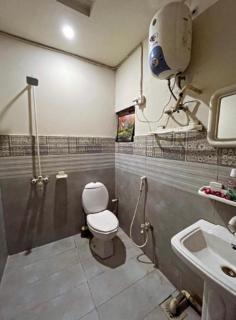 Khayaban e amin ph 2p block flat - Dargai - 1