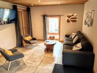 Chez Léon, Jacuzzi et sauna dès le 1er septembre 2025 - Samoëns - 1