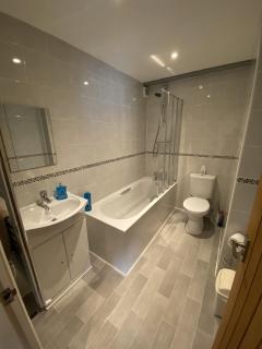 Lot 1 The Old Auction Room - 2