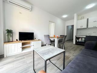 Royal Marina Apartments - 3
