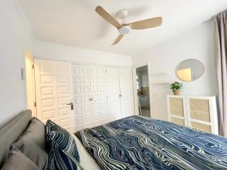 2 BDR,2 BATH Amarilla Golf Apartment - 5