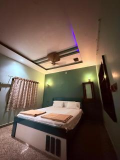 Aditya Tourist Home - Hampi - 5