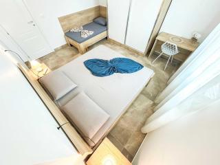 Marine Pulse Living - 8