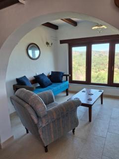 The house on the hill - 1