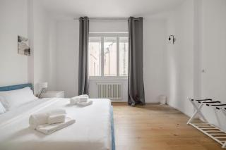 Luxury Suite Spacious Home in the Heart of Como - 6