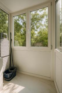 Qult - Huxley - Boekarest - 3