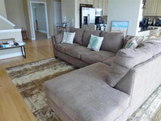 Oceanside Brant Beach Single Family Beach Badges Private Yard Wifi Ocean And Bay Views Washer & Dryer This Home Will Allow You To Truly Feel - 3