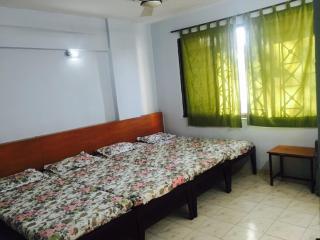 SAIRATNA HOTEL only 1 minute distance from sai temple - Shirdi - 6