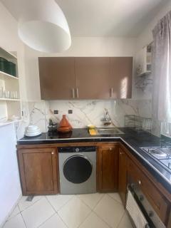 Modern 2BR Apt RDC Fast Wi-Fi - Cite Adrar - 8