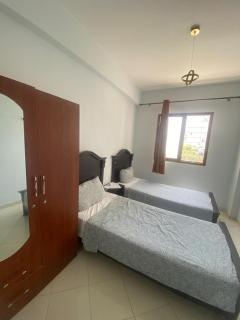 Modern 2BR Apt RDC Fast Wi-Fi - 5