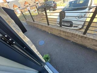 Chapel Corner Contractor Free Parking & Wifi - Swindon - 3