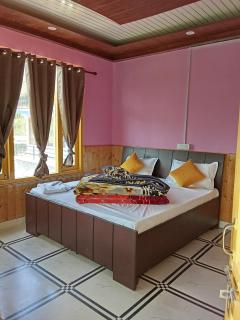 Shivaay guest house - 0