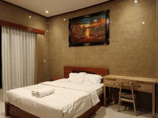 Grita Apsari Guest House - 5