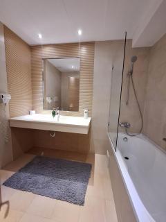 Rin grand 1 room luxury - 2