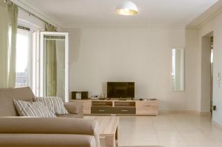 Peaceful Sea View Apartment - Bar - 7