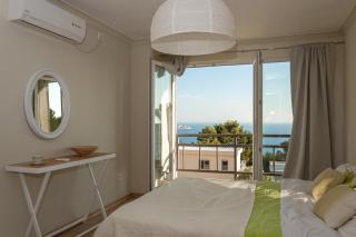 Peaceful Sea View Apartment - 5