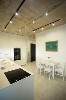 Sea View Boutique Apartments - 3