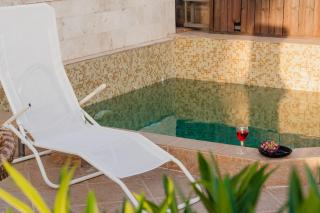 Sea View Retreat with Pool - Bar - 0