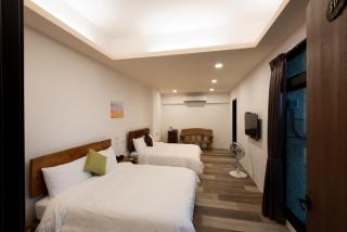 Bondi Homestay - 9