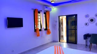 Orange Blossom Apartment - 2
