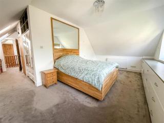 Oceanfront 4BR Beach Retreat - 9