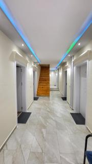 Dragobia House & Table - 4