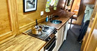 Daisy Mutler Holiday Boat Hire - 7