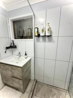 Nestled on Smith - 9