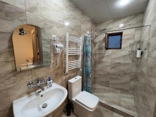 Labarum Guesthouse - 2