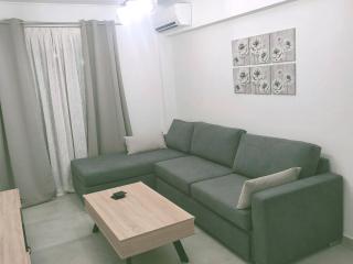 Elegant Modern Apartment in Heart of Marousi - 3