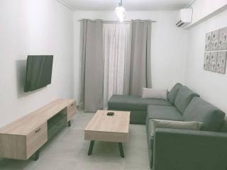 Elegant Modern Apartment in Heart of Marousi - 1