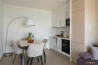 Intempo Sea View by Leo Apartments - 4