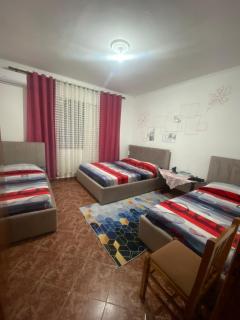 MB Guest House - Durrës - 8