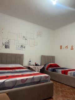 MB Guest House - Durrës - 6