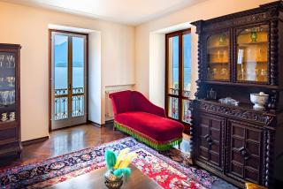 Elegant Central Large House F1F2 - 0