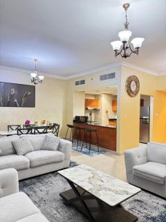 Luxury 2 Bedroom with Sea Views - Ajman - 7
