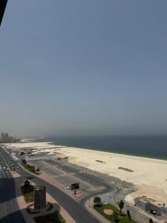 Luxury 2 Bedroom with Sea Views - Ajman - 3