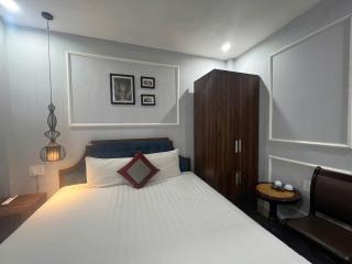 Elegance Premium Hotel - Hanoi - 1