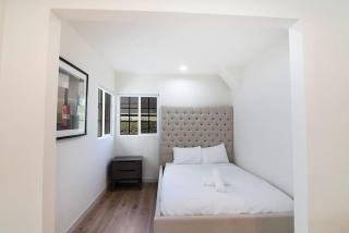 Newly Renovated Studio for 2 Prime LA Location - Los Angeles - 2