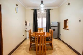 AILAS RETREAT , LUXURIOUS Apartment - Namirembe - 3