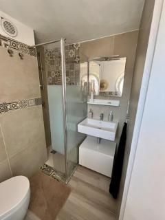 Charming T2 with Wifi near city center - Nice - 3
