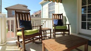 Suites On Jefferson #3 - 7