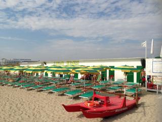 Eden Beach Club - 2