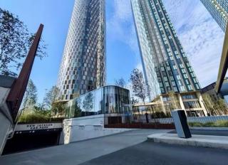 Modern 2 Bed Penthouse with Stunning views in Manchester City Center - 7